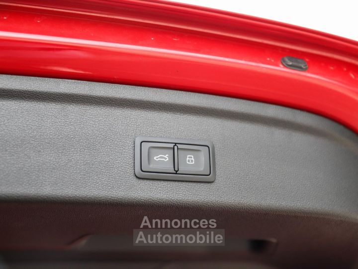 Audi A3 Sportback 15 35 TFSI 150 Business Line CUIR SIEGES ELECTRIQUES A MEMOIRE CHAUFFANTS - 13
