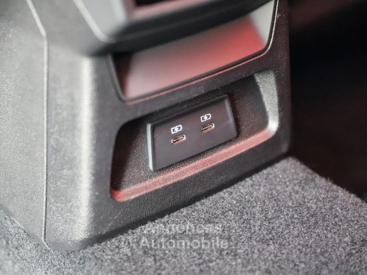 Audi A3 Sportback 15 35 TFSI 150 Business Line CUIR SIEGES ELECTRIQUES A MEMOIRE CHAUFFANTS - 33