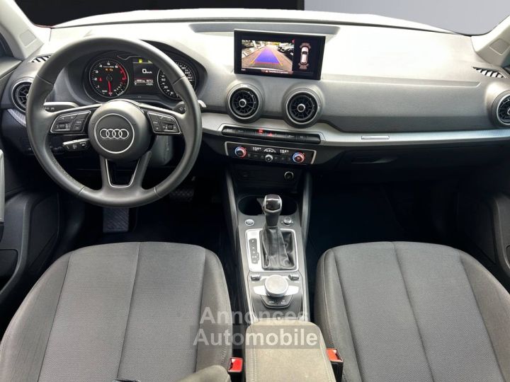 Audi Q2 35 TFSI 150 S tronic 7 Design - 27