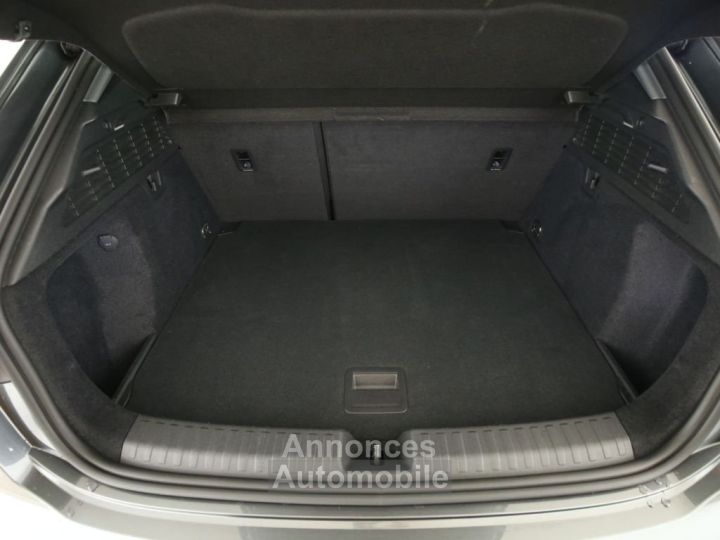 Audi A3 Sportback S line 40TFSI e LED VIRTUAL - 11