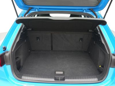 Audi A3 Sportback 40 e S line VIRT S TRON ACC   - 12