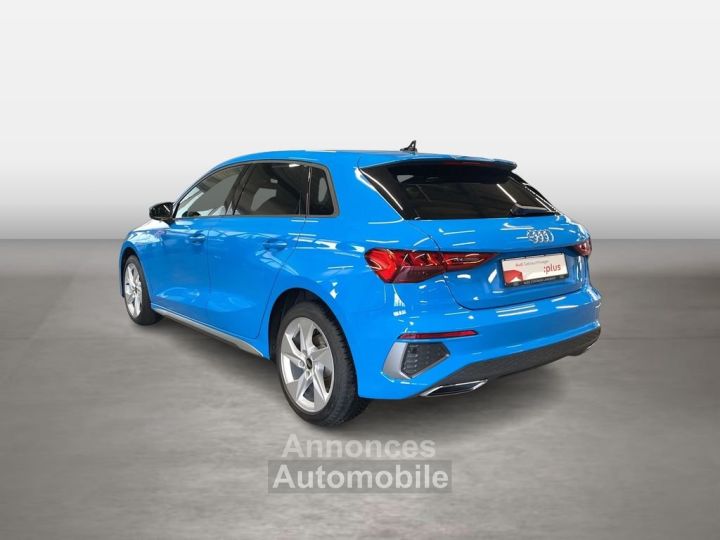 Audi A3 Sportback 40 TFSI e S tronic S line - 2