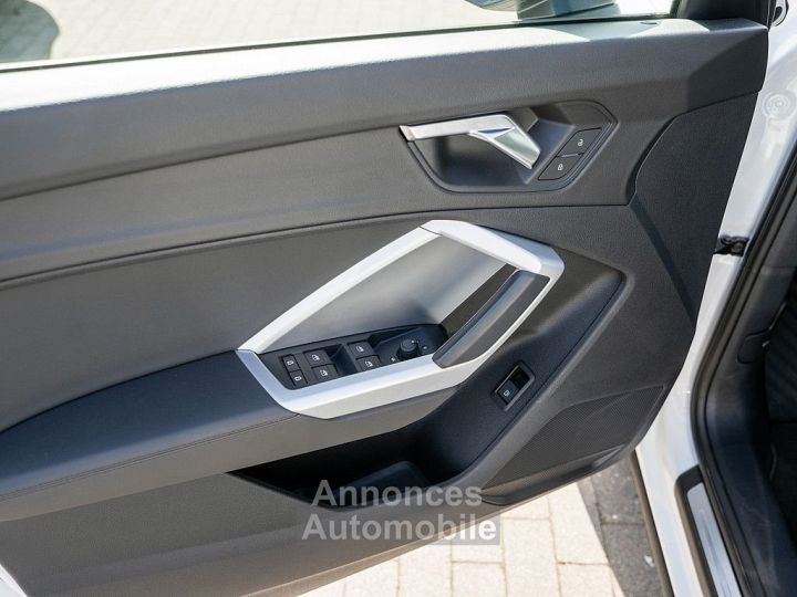 Audi Q3 45 TFSIe S line LED NAVI TEMP SHZ - 14