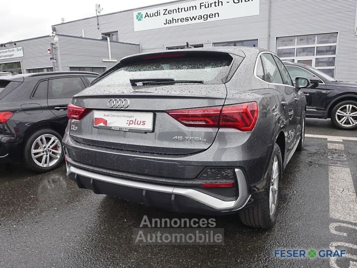 Audi Q3 Sportback 45 TFSI e S Line S tronic - 3