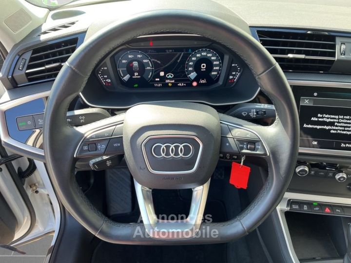 Audi Q3 Sportback TFSI e S line 45 S TRONIC - 9