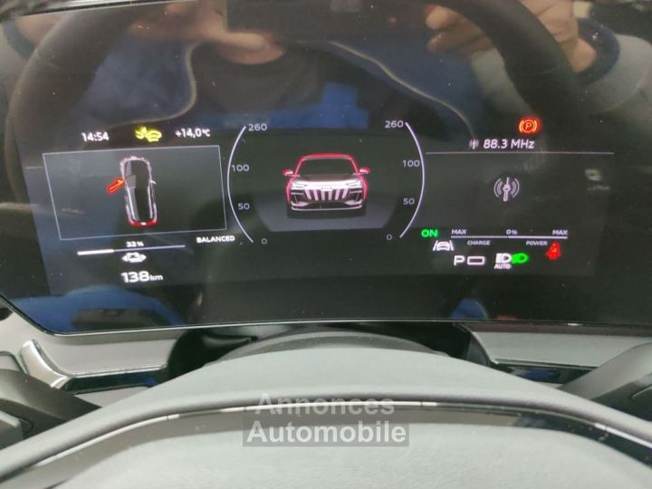 Audi Q6 e-tron e tron 55 S line Ext S Interieur - 9