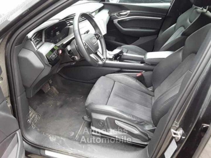 Audi Q8 e tron 55 qu S line Matrix HuD - 8