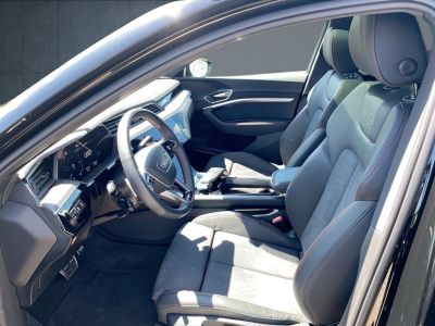 Audi Q8 e tron S line 50 qu Matrix AHK HUD   - 9