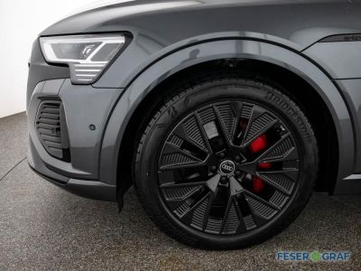 Audi Q8 e tron 50 S line Matrix Alu21 Pano   - 14