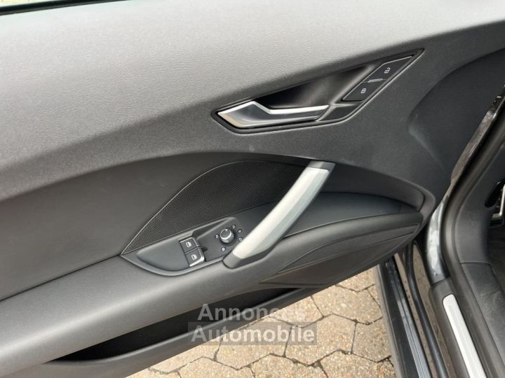 Audi TT Roadster 45 TFSI S TRONIC S LINE - 13