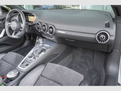 Audi TT Roadster 45 TFSI S line Keyless   - 8