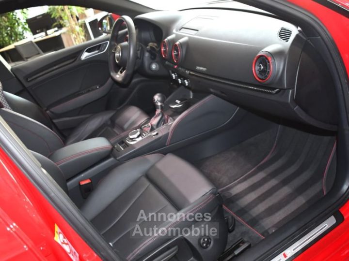 Audi S3 Sportback 20 TFSI 300 Quattro S-Tronic GPS Virtual Sièges Baquet TO Parc Assist Carbone JA 18 - 20
