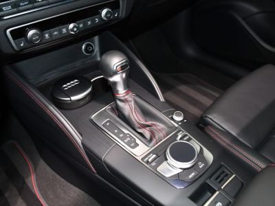 Audi S3 Sportback 20 TFSI 300 Quattro S-Tronic GPS Virtual Sièges Baquet TO Parc Assist Carbone JA 18   - 25