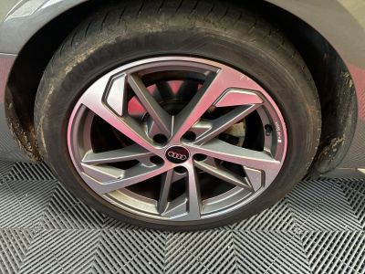 Audi A4 Avant 40 TFSI 204 S TRONIC S LINE   - 33