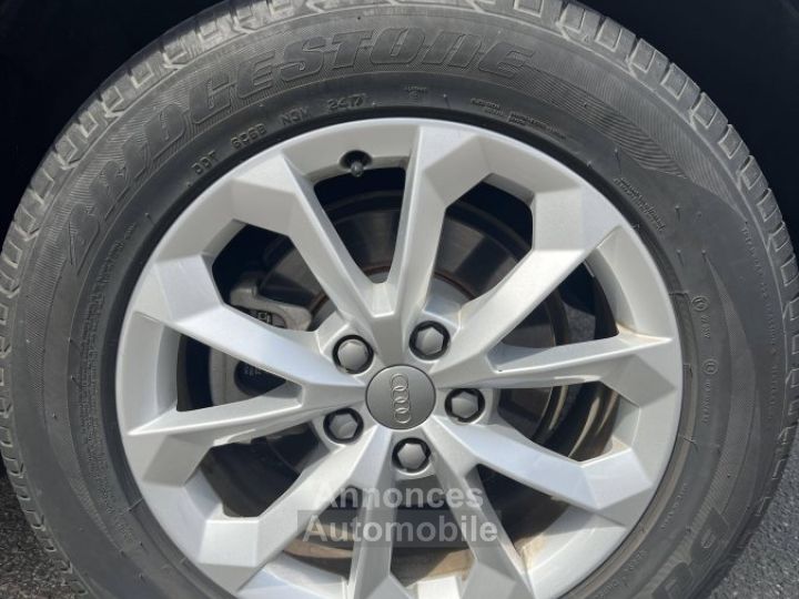 Audi Q3 14 TFSI 125ch Ambiente - 23