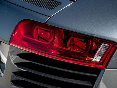 Audi R8 42i V8 QUATTRO R TRONIC MAGNETIC RIDE -   - 22