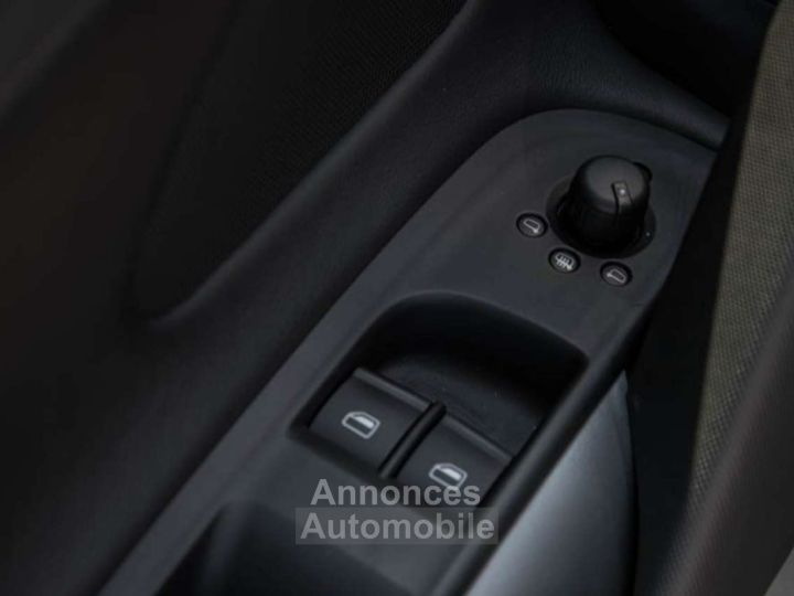 Audi R8 42i V8 QUATTRO R TRONIC MAGNETIC RIDE - - 32
