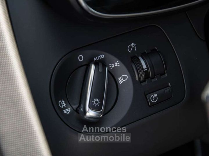 Audi R8 42i V8 QUATTRO R TRONIC MAGNETIC RIDE - - 34