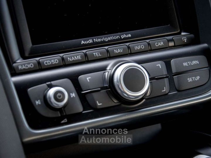 Audi R8 42i V8 QUATTRO R TRONIC MAGNETIC RIDE - - 42