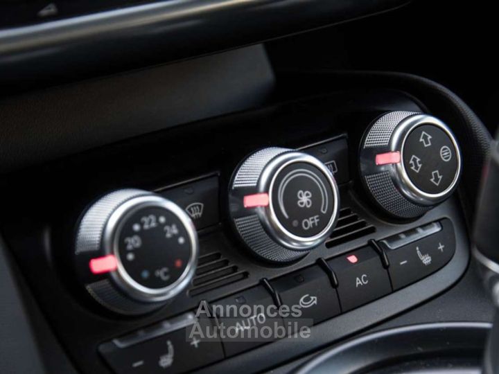 Audi R8 42i V8 QUATTRO R TRONIC MAGNETIC RIDE - - 43