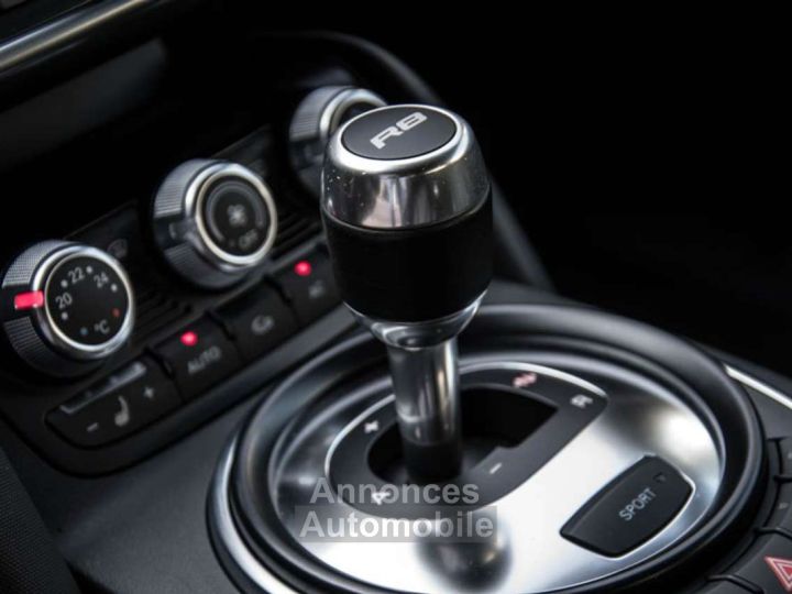 Audi R8 42i V8 QUATTRO R TRONIC MAGNETIC RIDE - - 45
