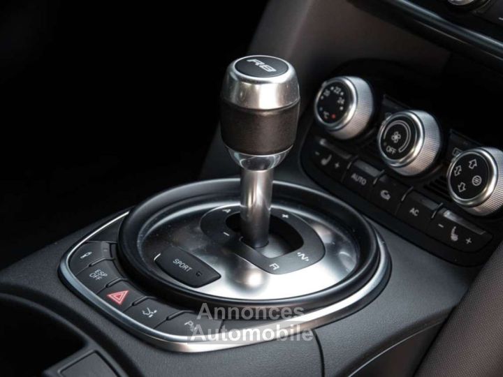 Audi R8 42i V8 QUATTRO R TRONIC MAGNETIC RIDE - - 50