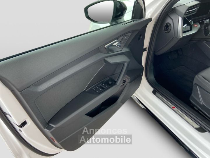Audi A3 Sportback 40TFSIe S Line S Trc - 14