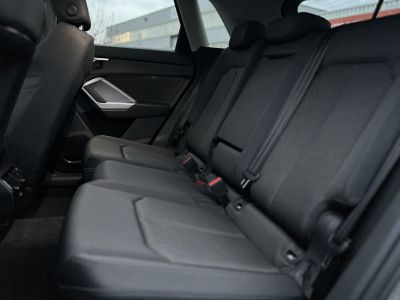 Audi Q3 35 TDI 150 ch S tronic 7 Design Luxe sieges chauffants / pack esthetique noir / garantie 5ans 100000 kms   - 22