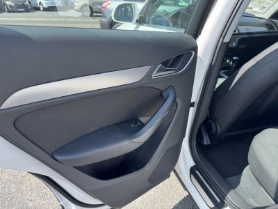 Audi Q3 20 TDI - 120 Business line Clim + Radar AR   - 20