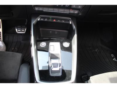 Audi A3 Sportback 14 40 TFSI e - 204 - S-Tronic 6 8Y S line   - 13