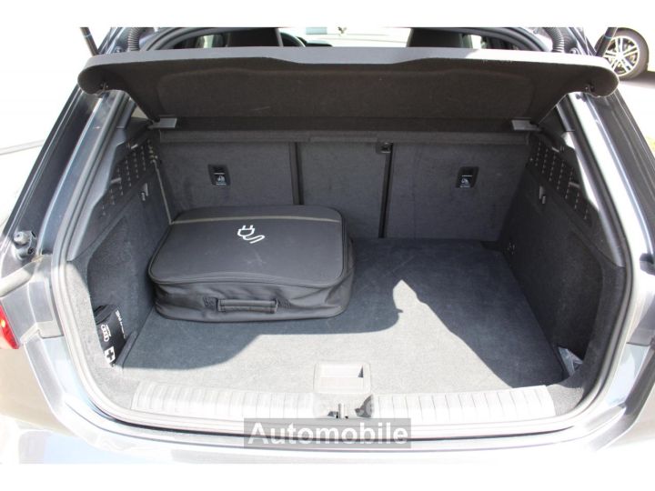 Audi A3 Sportback 14 40 TFSI e - 204 - S-Tronic 6 8Y S line - 20