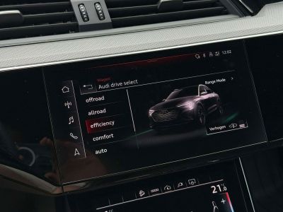 Audi Q8 e-tron sportback 55 / s-line / camera / matrix / keyless / 12500km   - 31