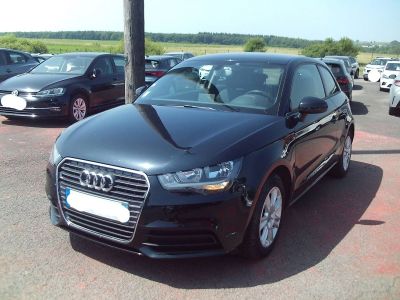 Audi A1 12 TFSI 86CH AMBIENTE 3 PORTES   - 1