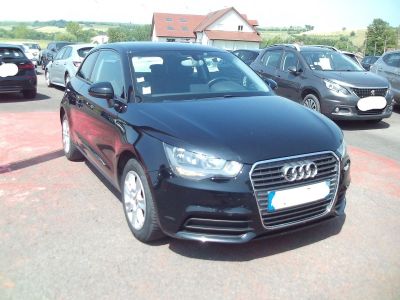 Audi A1 12 TFSI 86CH AMBIENTE 3 PORTES   - 2