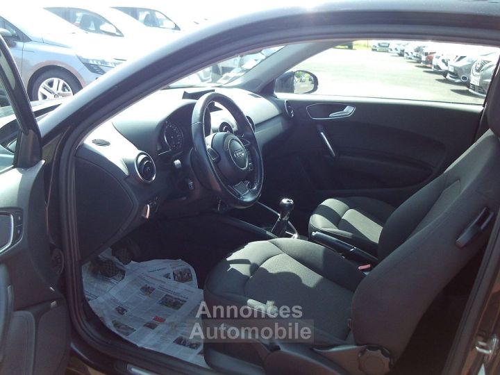 Audi A1 12 TFSI 86CH AMBIENTE 3 PORTES - 5
