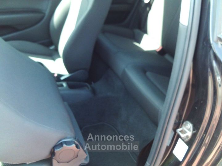 Audi A1 12 TFSI 86CH AMBIENTE 3 PORTES - 6