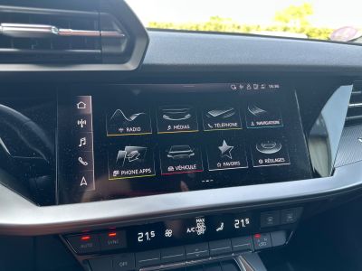 Audi A3 Sportback 35 TFSI Mild Hybrid 150 S tronic 7 Design Luxe CAM - SIÈGES ÉLEC - HAYON ÉLEC - SON BO   - 30