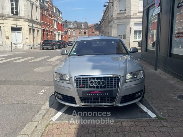 Audi S8 52 FSI V10 450 Quattro Tiptronic A / TOIT OUVRANT / CAMERA DE RECUL - 2