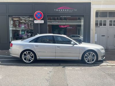 Audi S8 52 FSI V10 450 Quattro Tiptronic A / TOIT OUVRANT / CAMERA DE RECUL   - 4