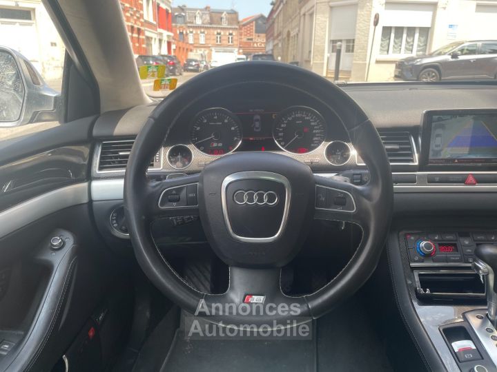 Audi S8 52 FSI V10 450 Quattro Tiptronic A / TOIT OUVRANT / CAMERA DE RECUL - 17