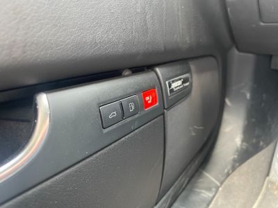 Audi S8 52 FSI V10 450 Quattro Tiptronic A / TOIT OUVRANT / CAMERA DE RECUL   - 33