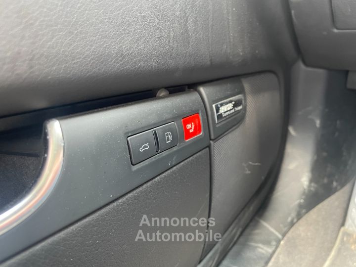 Audi S8 52 FSI V10 450 Quattro Tiptronic A / TOIT OUVRANT / CAMERA DE RECUL - 33
