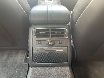 Audi S8 52 FSI V10 450 Quattro Tiptronic A / TOIT OUVRANT / CAMERA DE RECUL   - 44