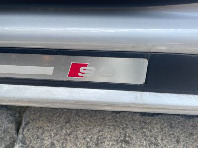Audi S8 52 FSI V10 450 Quattro Tiptronic A / TOIT OUVRANT / CAMERA DE RECUL   - 46