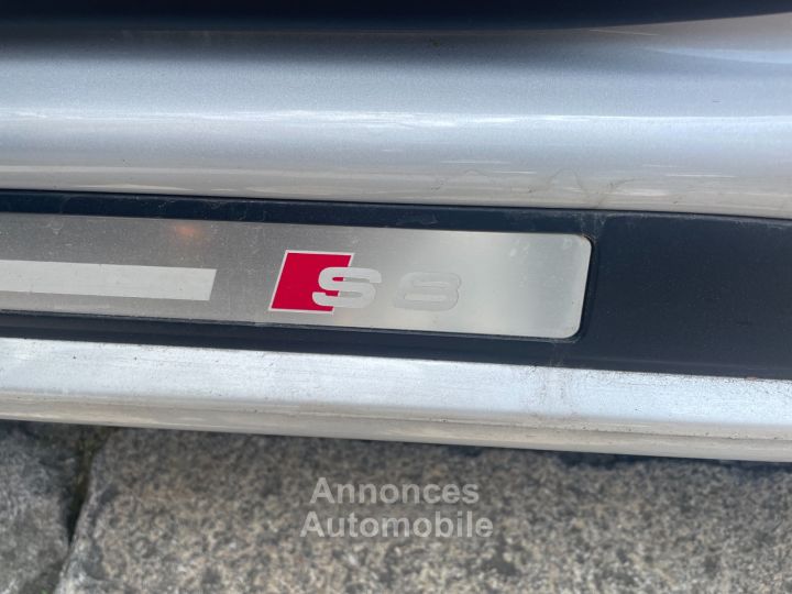Audi S8 52 FSI V10 450 Quattro Tiptronic A / TOIT OUVRANT / CAMERA DE RECUL - 46