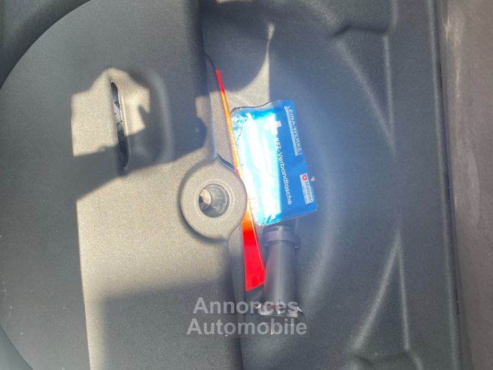 Audi S8 52 FSI V10 450 Quattro Tiptronic A / TOIT OUVRANT / CAMERA DE RECUL - 49