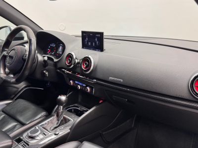 Audi RS3 25 TFSI 367 ch Quattro / Sièges RS / Échappement RS / Bang & Olufsen / Daytona   - 9