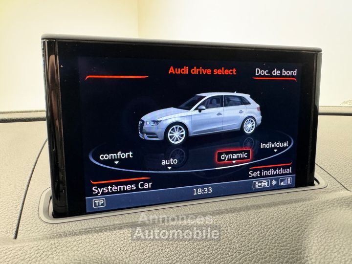 Audi RS3 25 TFSI 367 ch Quattro / Sièges RS / Échappement RS / Bang & Olufsen / Daytona - 19
