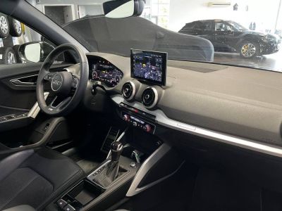Audi Q2 35 TDI 150 S tronic 7 S line   - 3
