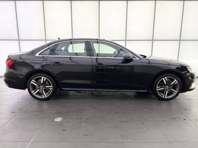 Audi A4 35 TFSI 150 S tronic 7 Avus   - 5